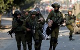 Lính Israel mạnh tay trấn áp người biểu tình Palestine (2)