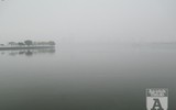 [Ảnh] Hồ Tây đẹp lạ trong sương mù
