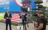 [ẢNH] Khoảnh khắc báo chí khi Tổng thống Mỹ Donald Trump họp báo sau Hội nghị Thượng đỉnh