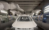 VinFast mang đỉnh cao công nghệ vào nhà máy ô tô như thế nào