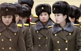 Giật mình với vẻ đẹp mỹ miều của nữ binh sĩ Triều Tiên
