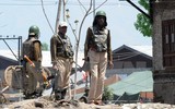 [ẢNH] Cơn sốt súng trường đáng sợ nhất hành tinh AK và sự thật oái oăm tại quân đội Ấn Độ