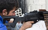 [ẢNH] Nga cho lính đặc nhiệm đem súng máy sát thủ PKP càn quét khủng bố tại Syria