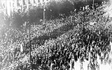 [ẢNH] Mít tinh kỷ niệm 101 năm Cách mạng tháng Mười, cuộc cách mạng xoay chuyển cả thế giới