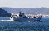 [ẢNH] Chiến hạm đổ bộ xe tăng Nga bất ngờ tới Syria, chiến trường ác liệt trở lại?