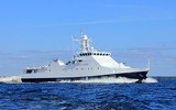 [ẢNH] Lý do bất ngờ khiến tàu Nga nổ súng vào tàu Ukraine