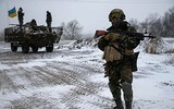 [ẢNH] Ukraine sắp sửa tung đấm thép vào dân quân miền Đông, Nga sẽ ngồi im?