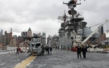 [ẢNH] Hoảng hốt với 4.500 lính Mỹ cùng siêu tàu đổ bộ nằm phục, sẵn sàng can thiệp vào Syria