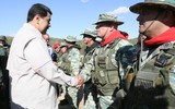 [ẢNH] Ông Guaido cảnh báo quân đội Venezuela chặn hàng cứu trợ là tội ác chống lại loài người