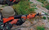 [ẢNH] AK-203 có gì khiến Ấn Độ vứt bỏ niềm tự hào, ngay cả với súng trường INSAS