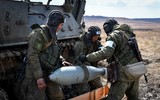 [ẢNH] Pháo binh Nga bất ngờ khai hỏa dữ dội loại cối có thể bắn đạn hạt nhân