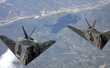 [ẢNH] Mỹ cho cần cẩu nghiền nát 'chim ưng đêm tàng hình' F-117