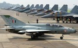 [ẢNH] Ấn Độ xây hơn 100 nhà chứa máy bay sát biên giới Pakistan, sẵn sàng đánh lớn?