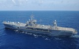 [ẢNH] Soái hạm Mỹ chạm trán tàu Trung Quốc khi đi qua Biển Đông
