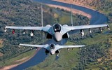 [ẢNH] Su-35, 'con gà đẻ trứng vàng' cho Nga