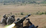 [ẢNH] 620 sát thủ diệt tăng Javelin Mỹ bất ngờ vây chặt xe tăng Nga