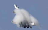 [ẢNH] Tiêm kích J-20 Trung Quốc vượt Su-57 Nga để trở thành mối lo ngại cho Mỹ