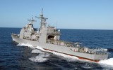 [ẢNH] Tuần dương hạm mang tên lửa Tomahawk áp sát Iran, Trung Đông căng như dây đàn