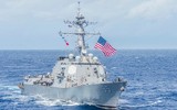 [ẢNH] Iran yêu cầu chiến hạm Mỹ phải rời khỏi vịnh Ba Tư