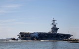 [ẢNH] Iran yêu cầu chiến hạm Mỹ phải rời khỏi vịnh Ba Tư