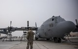 [ẢNH] Mỹ đem máy bay tác chiến điện tử khổng lồ tới Ba Lan để nắn gân Nga?