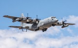 [ẢNH] Mỹ đem máy bay tác chiến điện tử khổng lồ tới Ba Lan để nắn gân Nga?