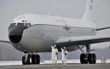 [ẢNH] Máy bay chuyên phát hiện tên lửa và hạt nhân Mỹ đã áp sát Iran