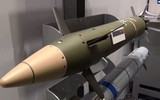 [ẢNH] Trung Quốc, Pakistan giật thót khi Mỹ bán siêu đạn pháo cho Ấn Độ