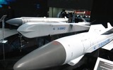[ẢNH] Lộ diện bom lượn thông minh của chiến đấu cơ Su-57