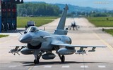 [ẢNH] J-10C mới nhất của Trung Quốc không phải là đối thủ của F-16V Đài Loan?