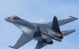 [ẢNH] Không kiêng nể, Su-35 Nga bắn thẳng vào máy bay không người lái Israel tại Syria