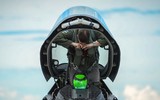 [ẢNH] Khi siêu tiêm kích tàng hình F-22 bất ngờ biến thành 