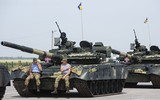 [ẢNH] Nâng cấp hàng loạt xe tăng T-80BV, Ukraine quyết tiến vào miền Đông?