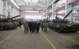 [ẢNH] Nâng cấp hàng loạt xe tăng T-80BV, Ukraine quyết tiến vào miền Đông?