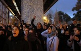 [ẢNH] Iran xảy ra biểu tình lớn đòi lãnh tụ tối cao từ chức