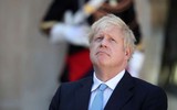 [ẢNH] Thủ tướng Anh nhập viện vì dương tính với Covid-19