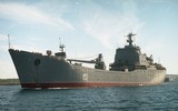 [ẢNH] Thổ Nhĩ Kỳ ‘giật thót’ khi Nga cho tàu vận tải chở 150 xe tăng đến Syria