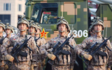 [ẢNH] Tại sao Trung Quốc bất ngờ vung tiền làm lại súng trường tấn công