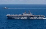 [ẢNH] Siêu tàu đổ bộ Mỹ chở đầy máy bay tàng hình F-35B tới biển Đông