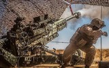 [ẢNH] Nga phản đối khi Mỹ chuyển lựu pháo mạnh nhất thế giới tới trấn giữ mỏ dầu Syria