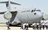 [ẢNH] Ấn Độ dùng máy bay khổng lồ Mỹ để lập cầu hàng không tới biên giới Trung Quốc
