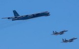 [ẢNH] ‘Pháo đài bay’ B-52 Mỹ xâm nhập 'sân sau' của Nga