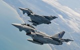 [ẢNH] ‘Cuồng phong Châu Âu’ EF-2000 thách đấu cùng ‘chiến thần’ Su-35 Nga