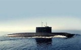 [ẢNH] Cho tàu ngầm Kilo thị uy trên mặt đường, Iran vô tình phơi bày sự thực trớ trêu