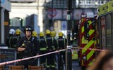 Vụ nổ trên tàu điện ngầm ở London, Anh là tấn công khủng bố