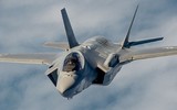[ẢNH] Tia chớp tàng hình F-35A của Mỹ cắm đầu xuống đất khi hạ cánh lỗi