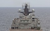 [ẢNH] Khám phá bên trong tàu đổ bộ tấn công Anh đang có mặt tại Việt Nam