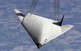 [ẢNH] NATO giật mình khi máy bay ném bom PAK DA của Nga cất cánh trong năm 2019