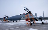 [ẢNH] Phi công Nga đích thân lái Su-30SM nội địa bàn giao cho đồng minh thân thiết
