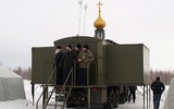 [ẢNH] Nghi thức ban phước cho vũ khí độc nhất vô nhị của Quân đội Nga